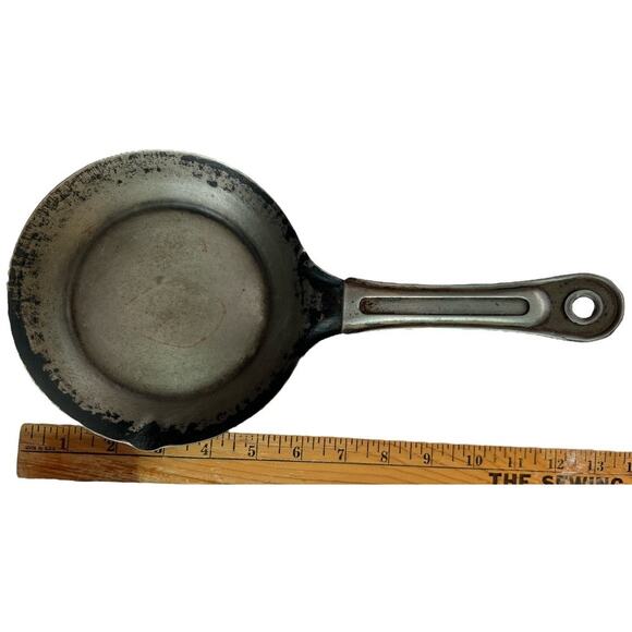Antique Pie Pan Pot Measuring Cup Rustic Vintage Cabin Retro Cottage Farmhouse - Picture 5 of 8